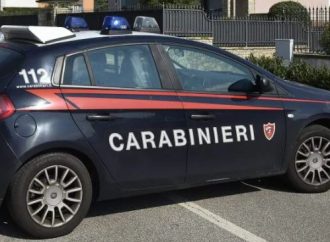 Baby gang taglieggiano i coetanei con la continua richiesta di soldi. La denuncia di due quindicenni