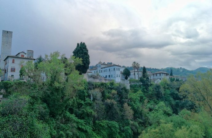 Ascoli Piceno, la città che risplende di notte